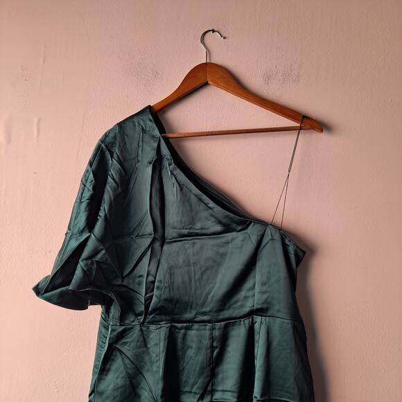 NWT Cupshe Ramla Dress Satin Pleated One Shoulder Sheath Midi Gown Green Size XL - Picture 6 of 13